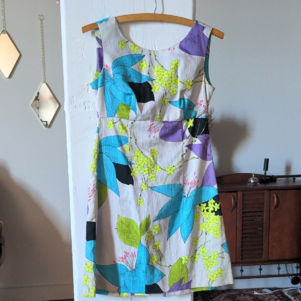 Floral Sleeveless Dress - Multicolor